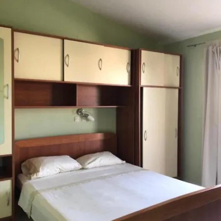 Winnettou - Paklenica * Starigrad Paklenica
