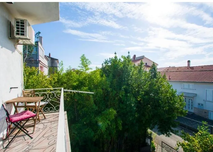 - Paklenica Apartamento *